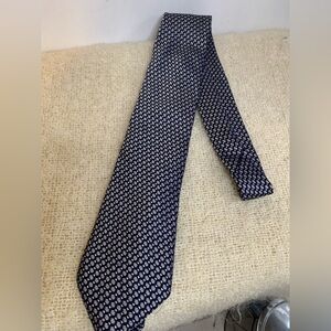Tom Ford men’s Tie Blue and Silver 32”